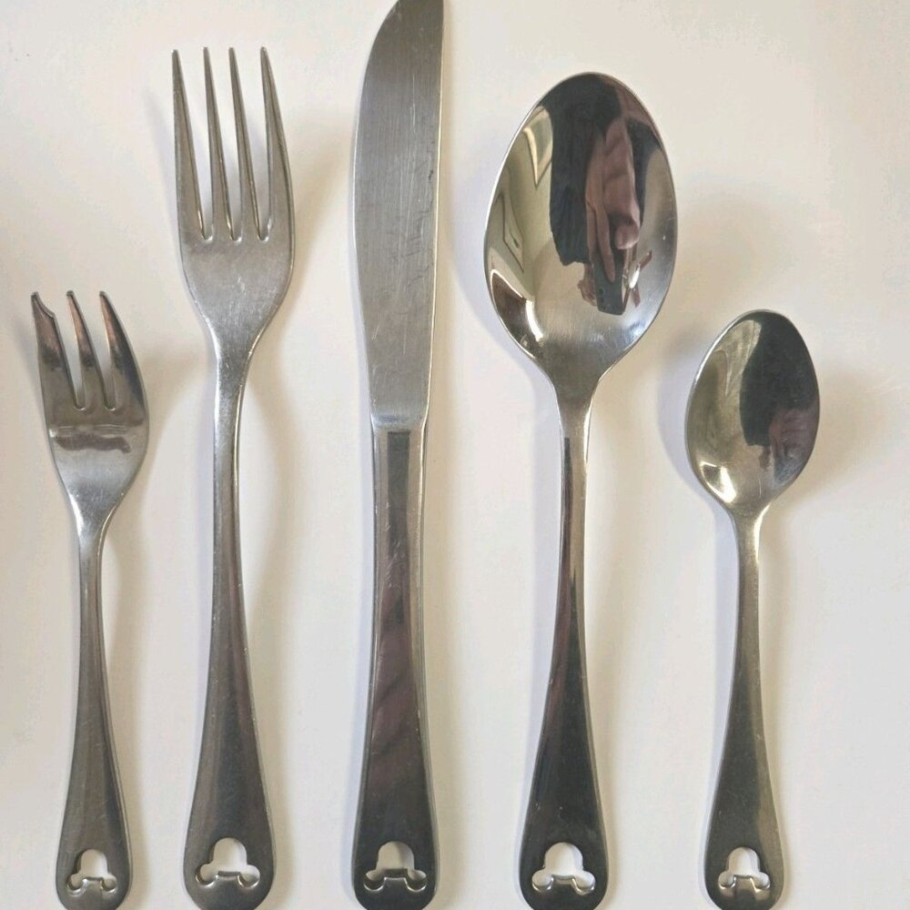 Disney MICKEY MOUSE Stainless Pierced 18/8 Glossy Silverware Flatware - Picture 2 of 5